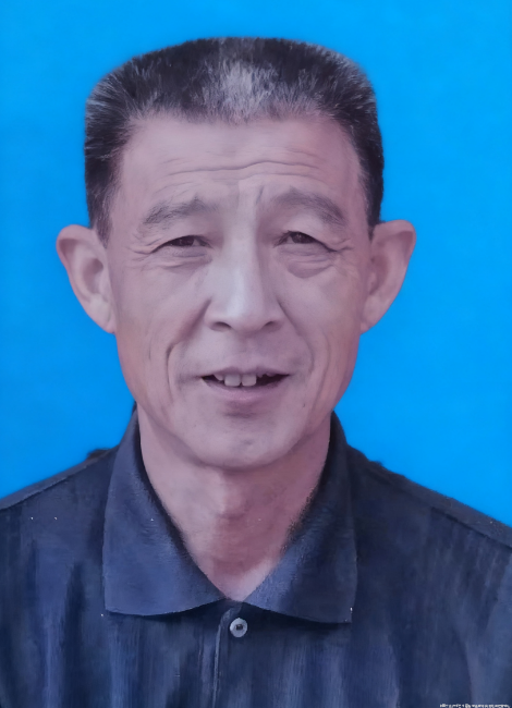 罗起成